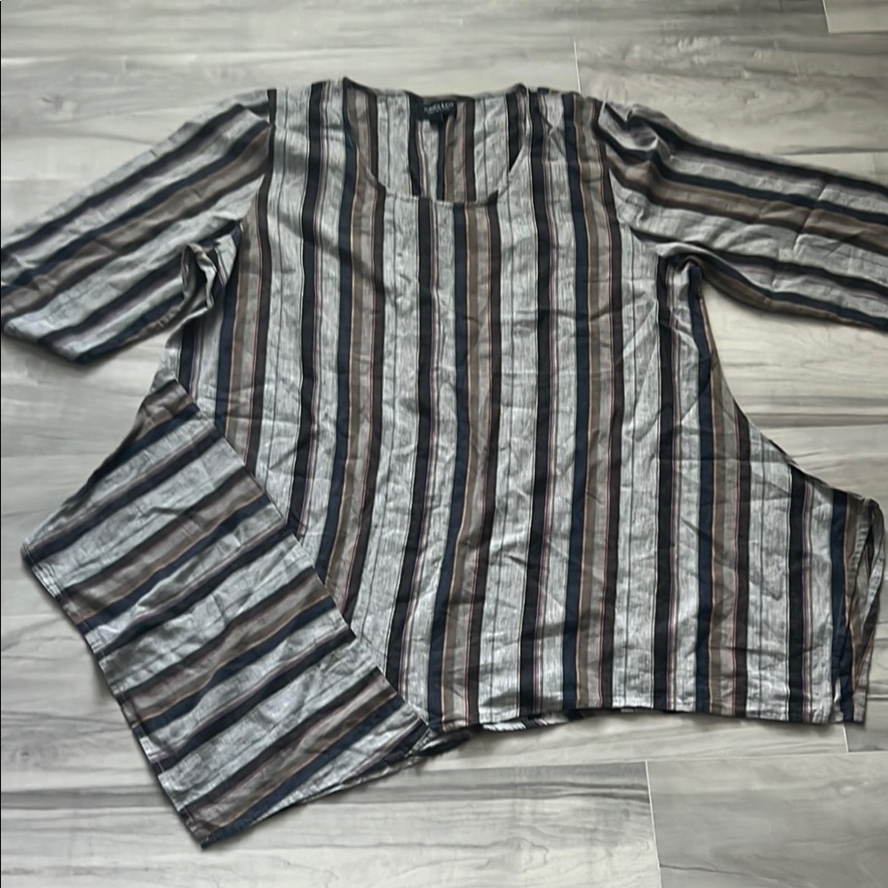 Jones New York Gray and Black Casual Shirt with Vertical Stripes